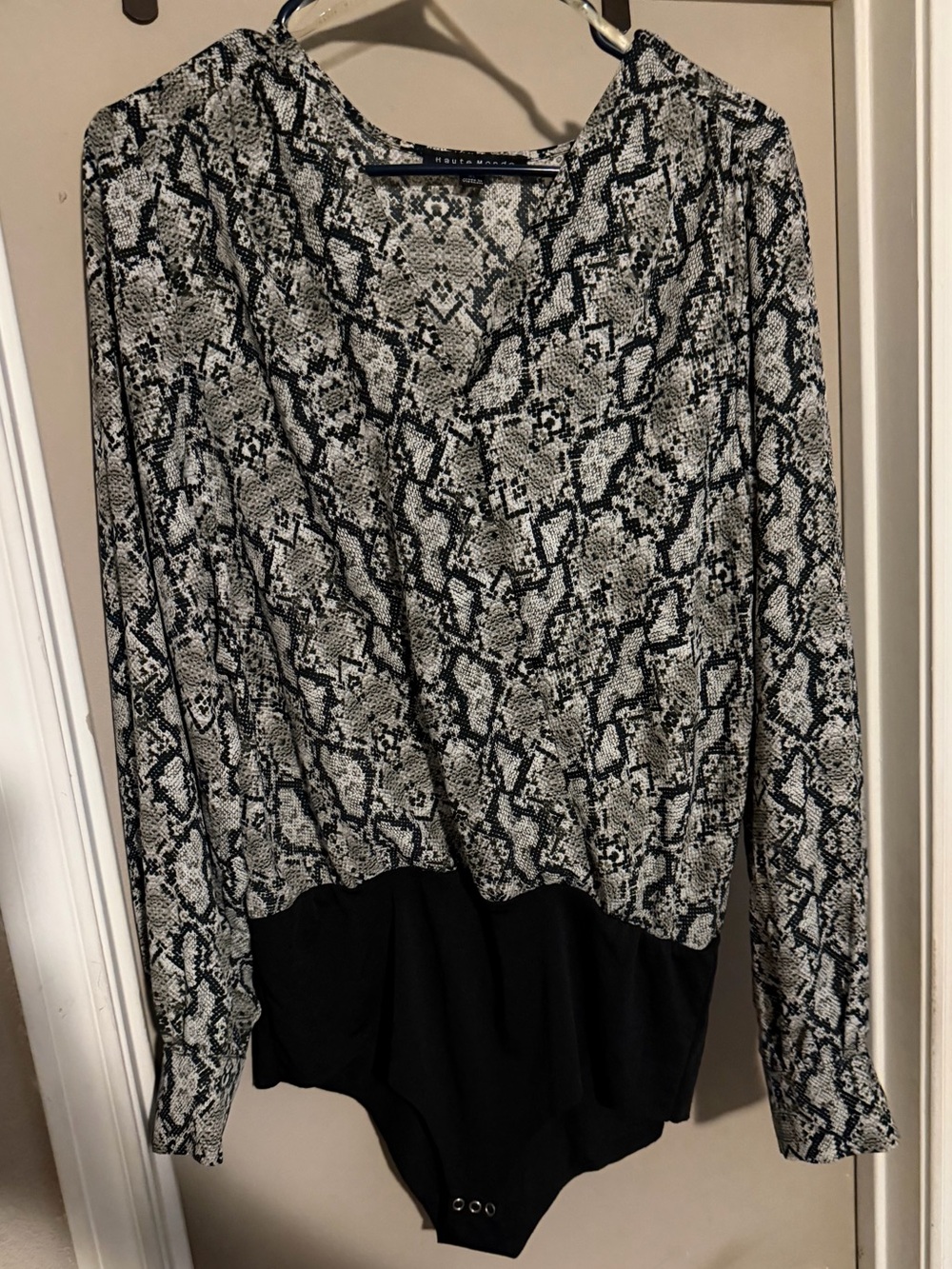 Haute Monde Black & White Snake Print Long Sleeve Bodysuit